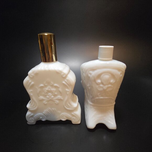 Vintage Avon Milk Glass Clock & Sitting Pretty Chair Perfume Bottles Set - Picture 2 of 4